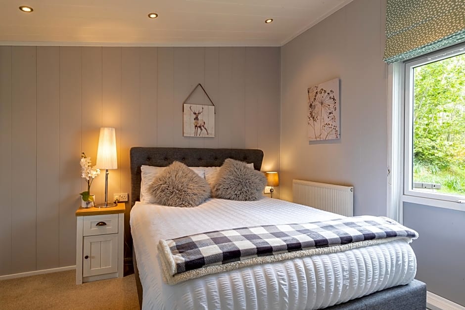 Inside No. 1 Retreat