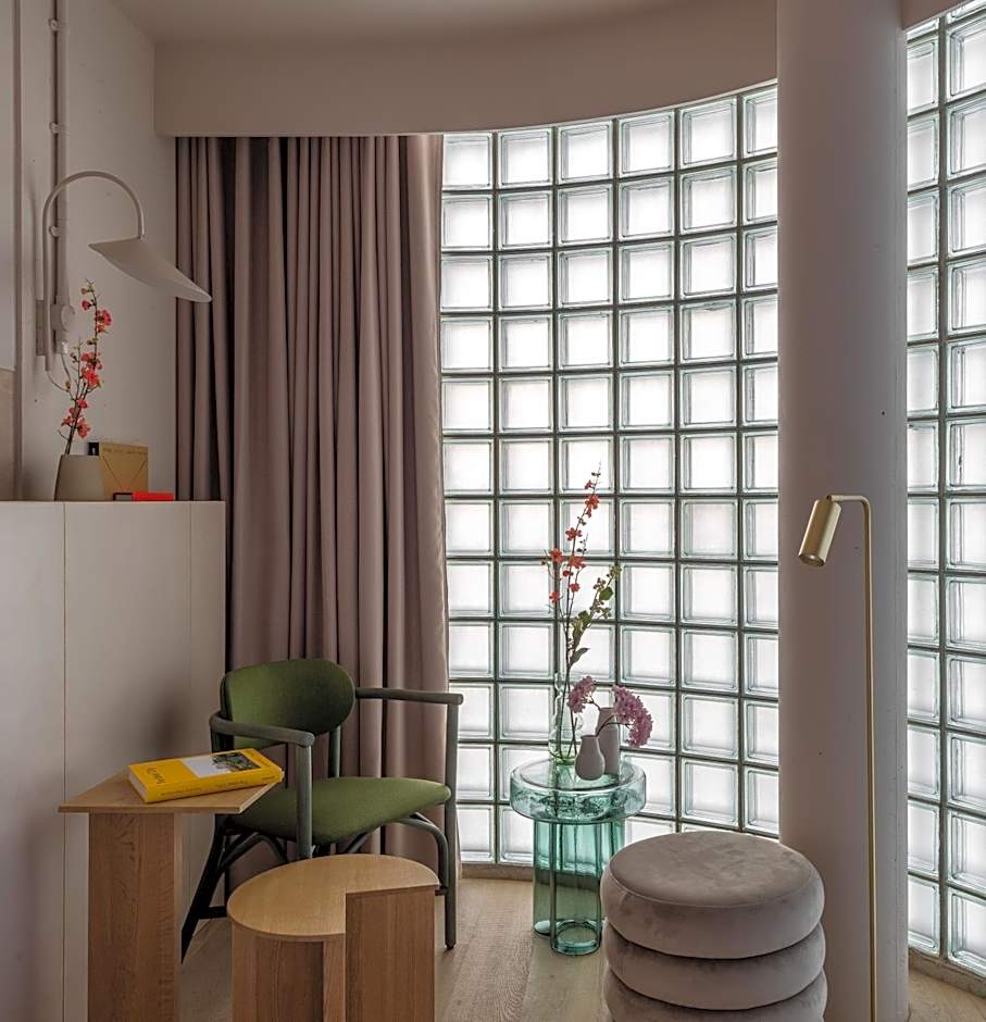 Buckle Street Studios by Locke