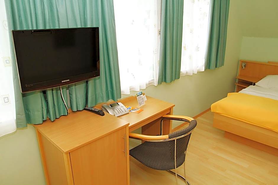 Hotel Highway - Bed & Breakfast