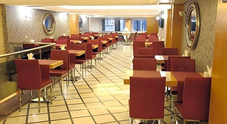 The New Hotel Zeybek