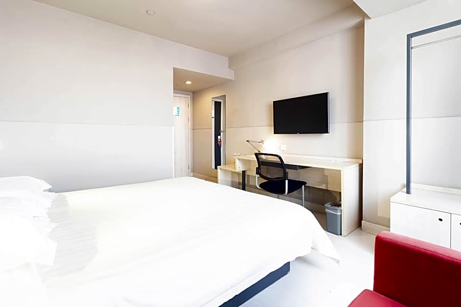 Jinjiang Inn Anshan Thriving Square