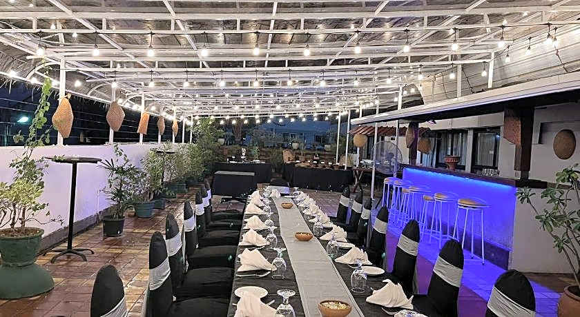 Hotel Sapphire