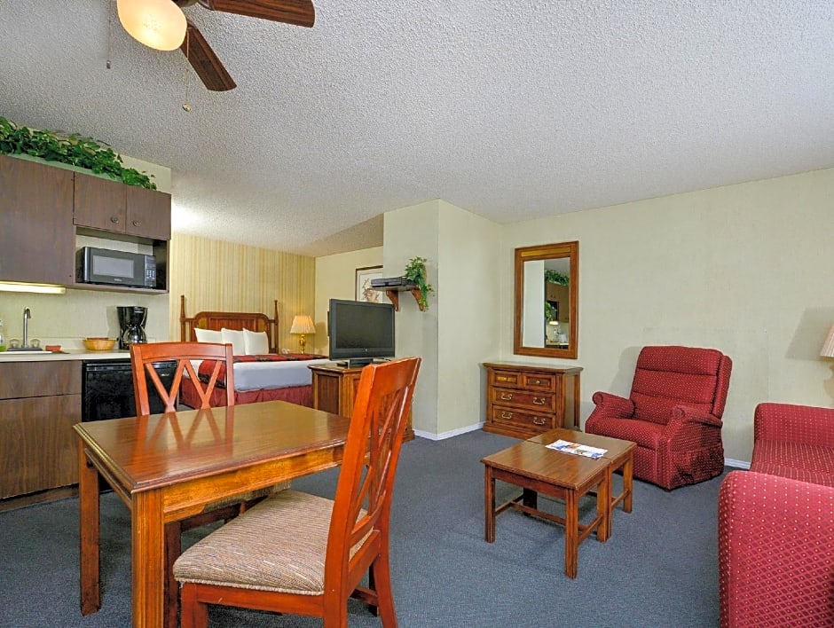Americas Best Value Inn & Suites - Lancaster
