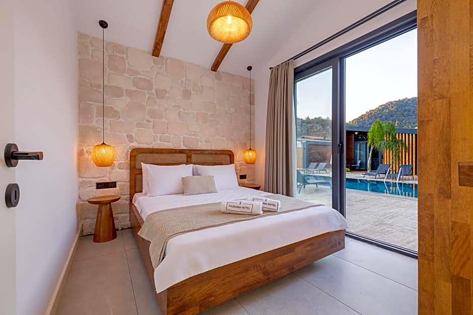 Rota Kilidonia Karaöz Suites&Villas