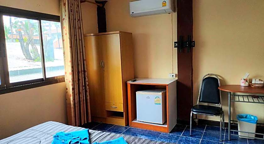 Patong Rose Guesthouse