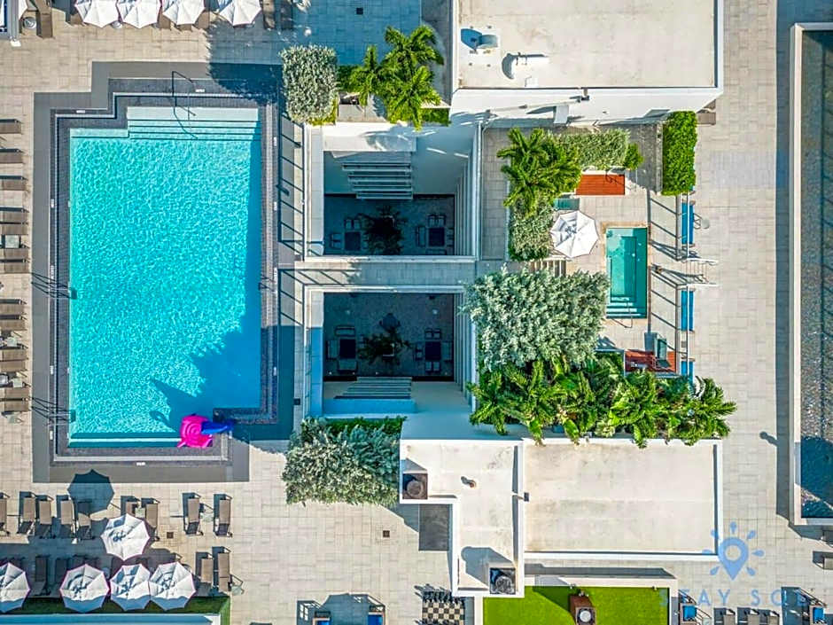 Amazing Pool - Gym - Hot Tub - Near Beach