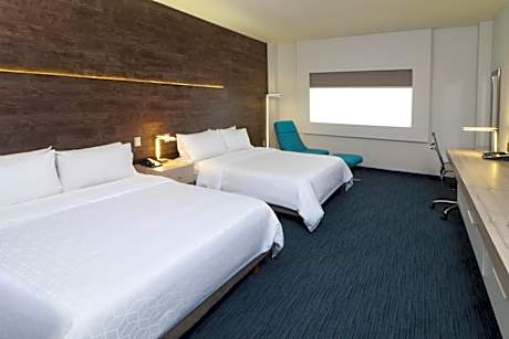Queen Room with Two Queen Beds - Hearing Accessible/Non-Smoking