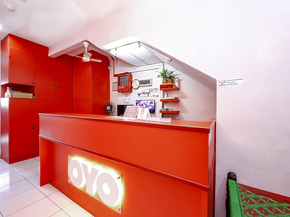 OYO 575 Hotel DNS