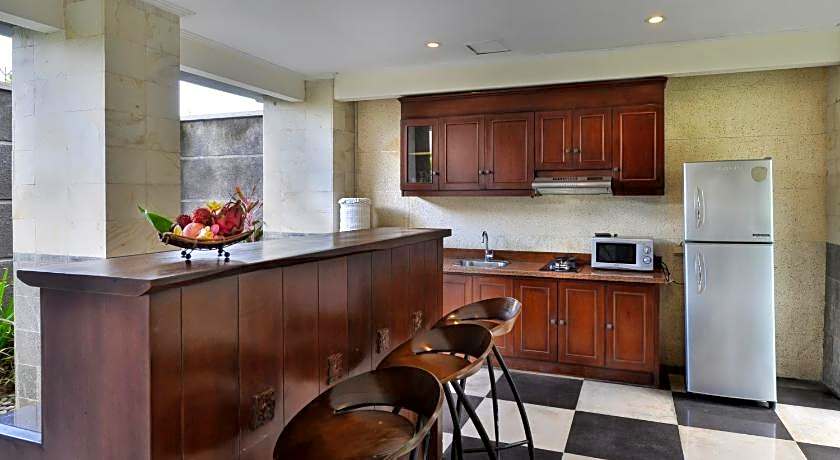 The Khayangan Dreams Villa, Seminyak