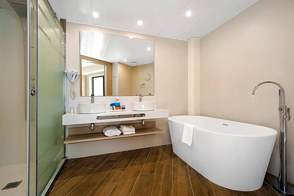 Sumus Hotel Stella & Spa 4*Superior