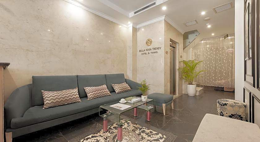 Bella Rosa Trendy Hotel
