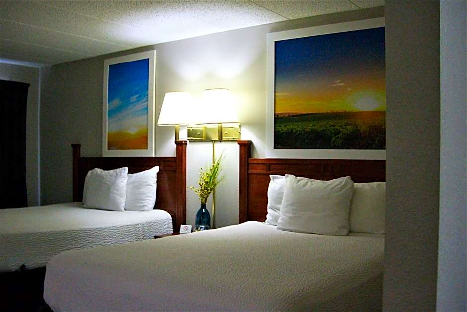Days Inn by Wyndham Pierre