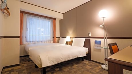 Twin Room - Non-Smoking