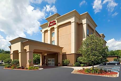 Hampton Inn By Hilton & Suites Greenfield