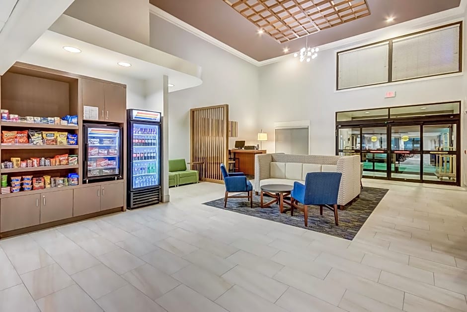 Holiday Inn Express & Suites Greenville Airport, an IHG Hotel
