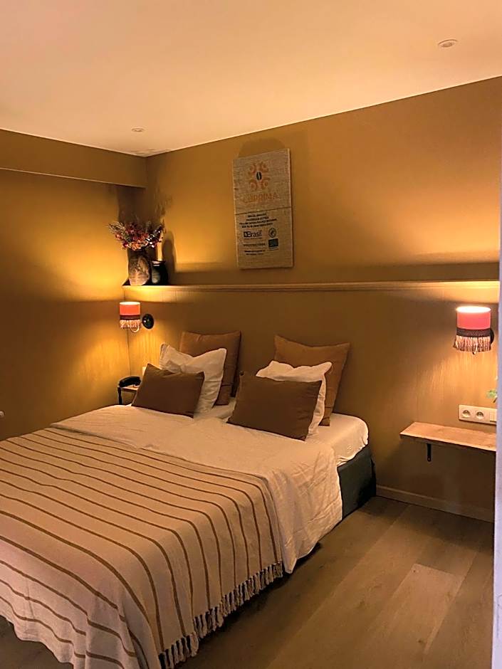 Photo 1 of 6 of Cosy Room (NEW)
