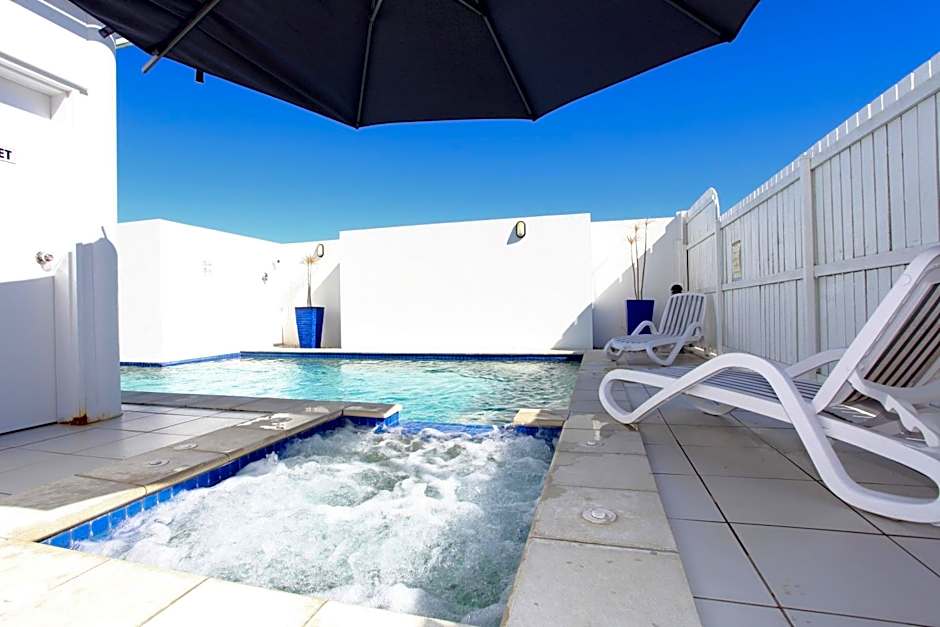 Koola Beach Apartments Bargara
