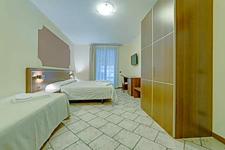 Superior Triple Room with Balcony