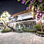 Zen Riverside Hotel n Residences