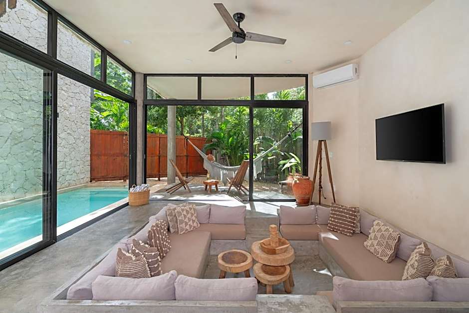 2 Tropical Bohemian Villas-2 Priv Pool-BBQ 3A-3B