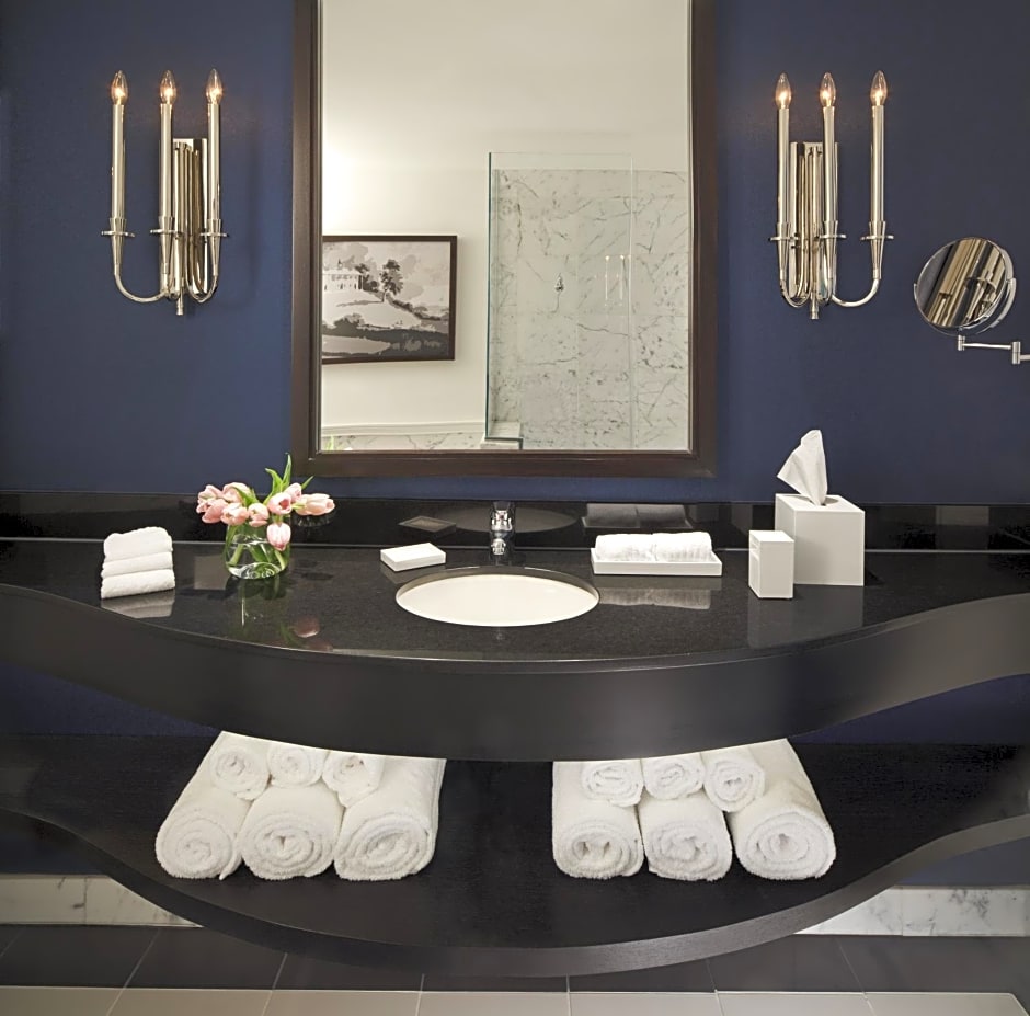 Kimpton George Hotel, an IHG Hotel