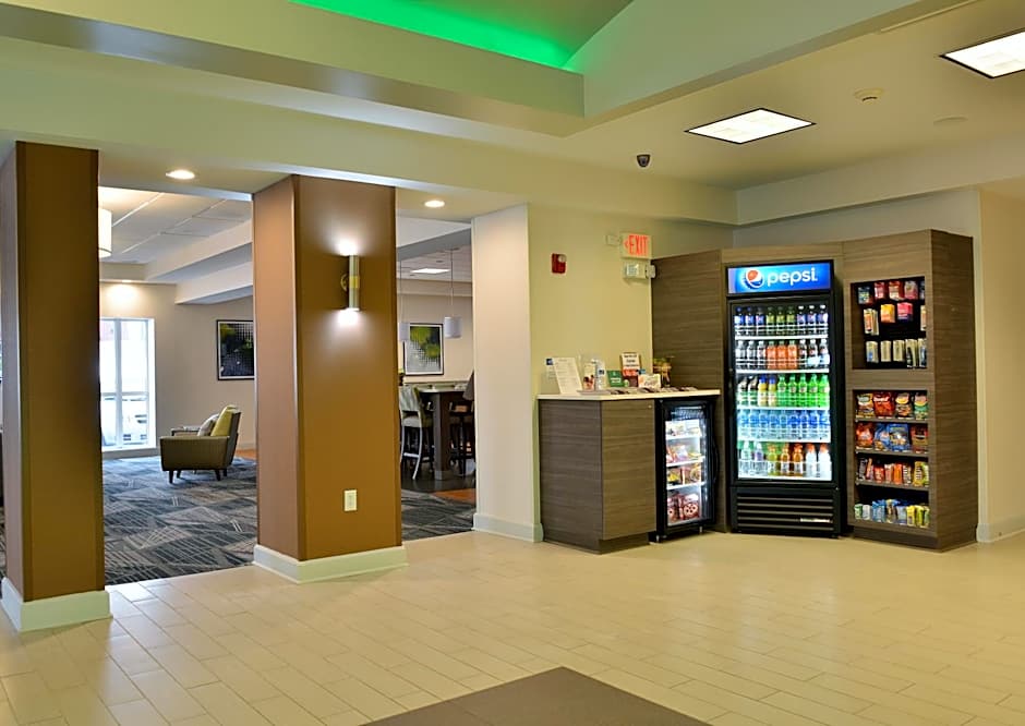 Holiday Inn Hotel & Suites Rochester - Marketplace By IHG