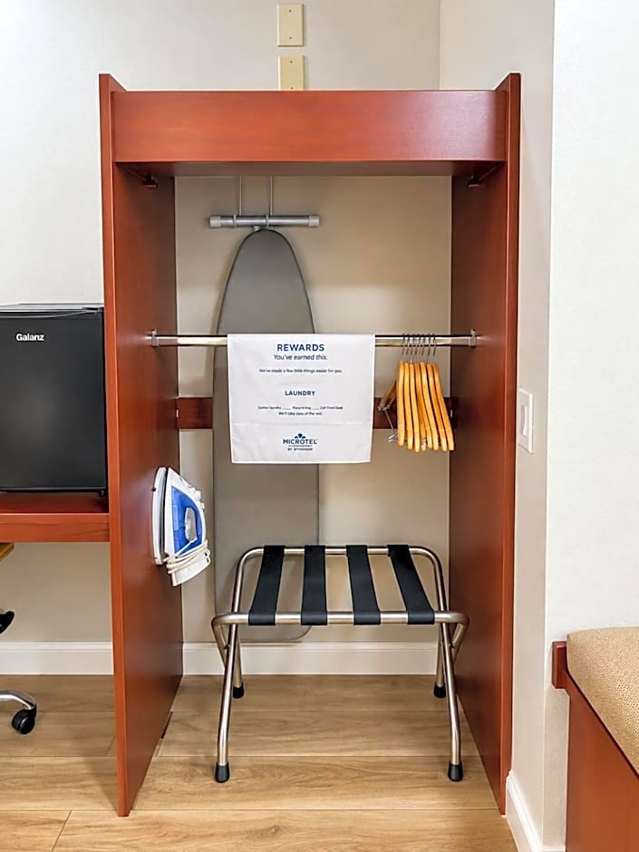 Microtel Inn & Suites By Wyndham Dover