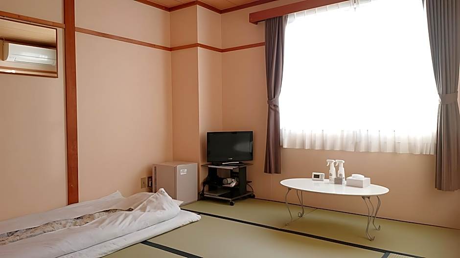 Hotel Shibukawa Hills