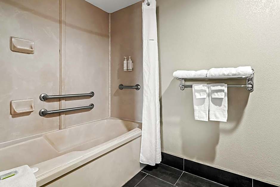Days Inn by Wyndham Nacogdoches/SFA University/Downtown