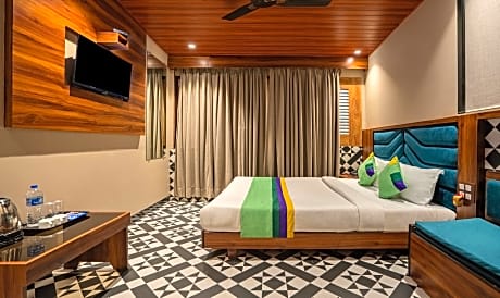 Treebo Prince Andheri East