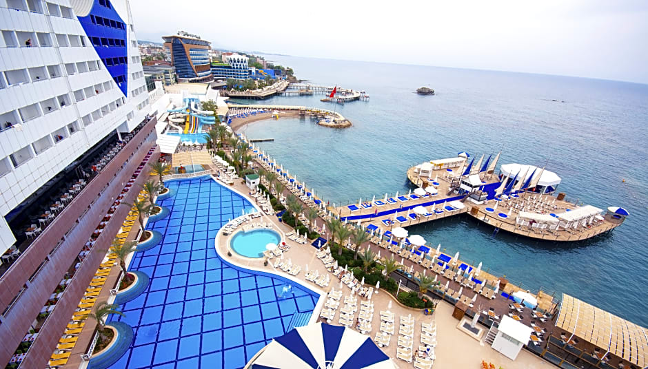 Orange County Alanya Family Concept