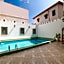 Tembo House Hotel