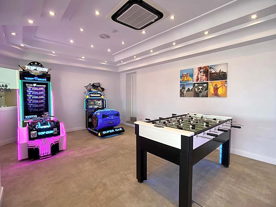 Ramada Hotel & Suites by Wyndham Costa del Sol Fuengirola