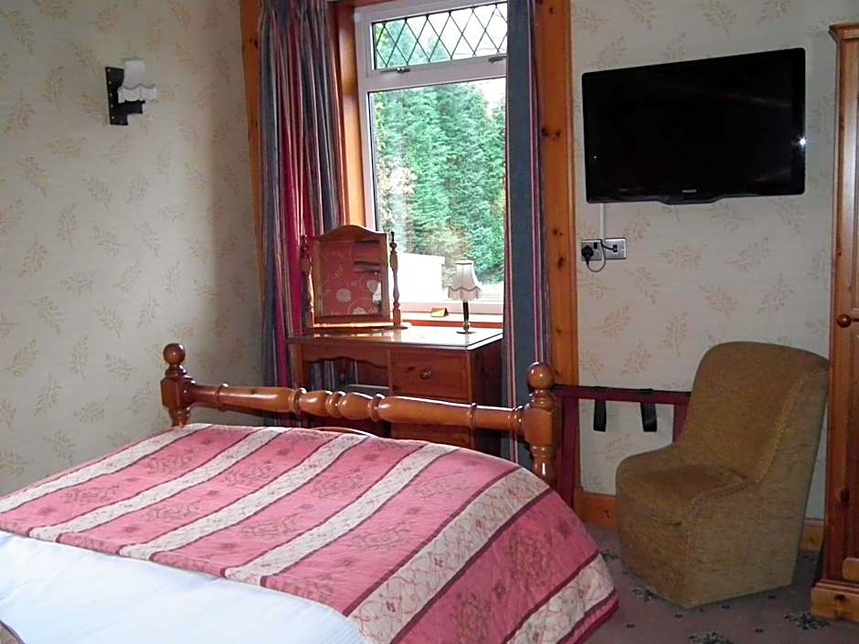 Ardlui Hotel