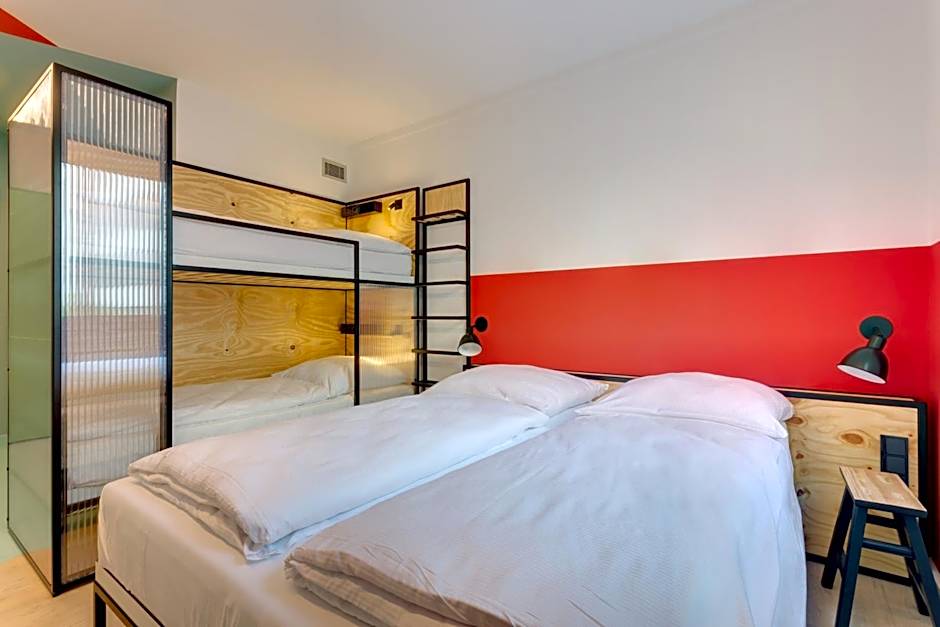 MEININGER Hotel Leipzig Hauptbahnhof