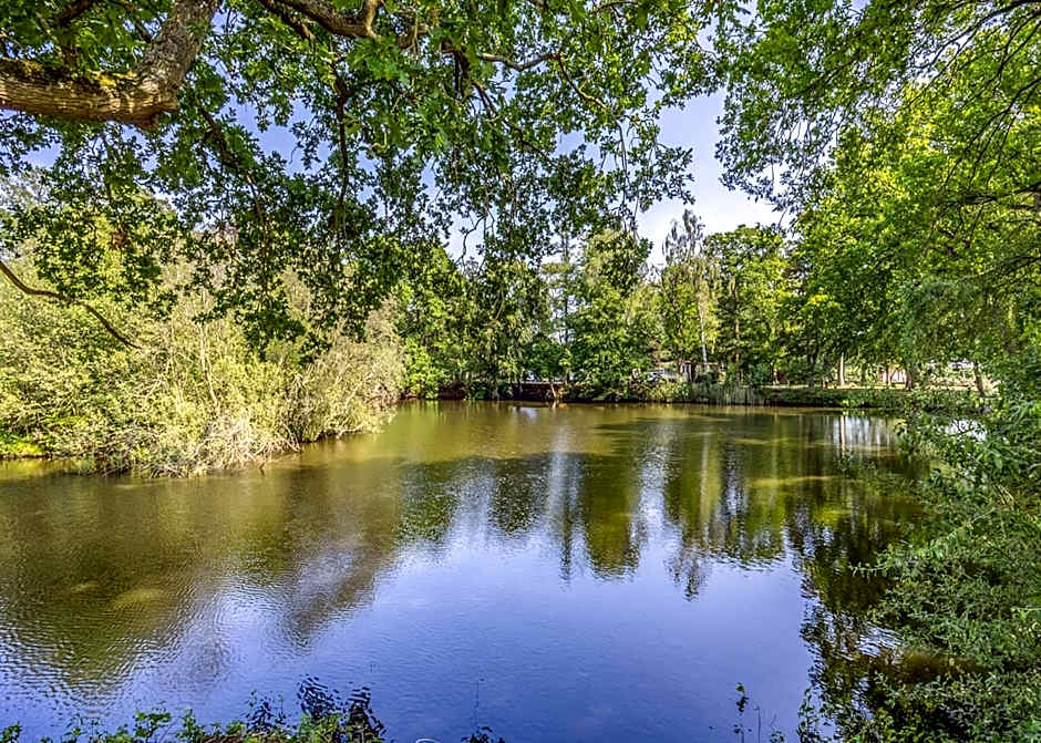 Woodhall Country Park Lodges