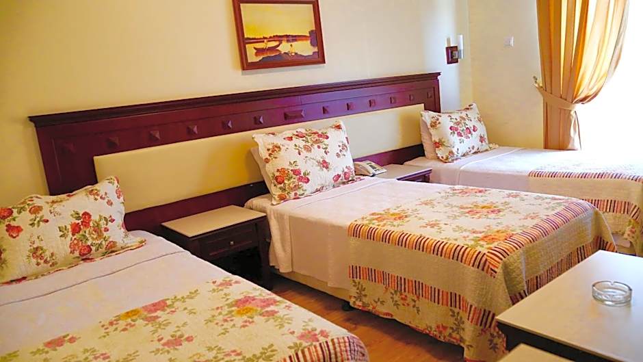 Kumburgaz Blue World Hotel