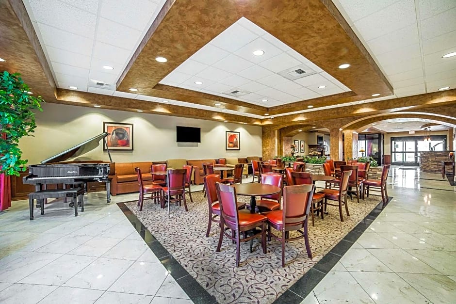 Comfort Inn & Suites Henderson - Las Vegas