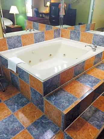 King Room with Spa Bath