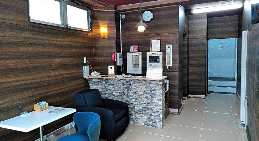 Business Hotel Takanoya