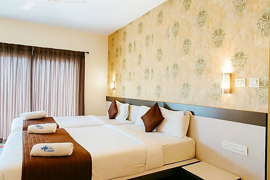 The Majestic Crown Hotel