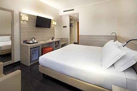 Comfort King Room