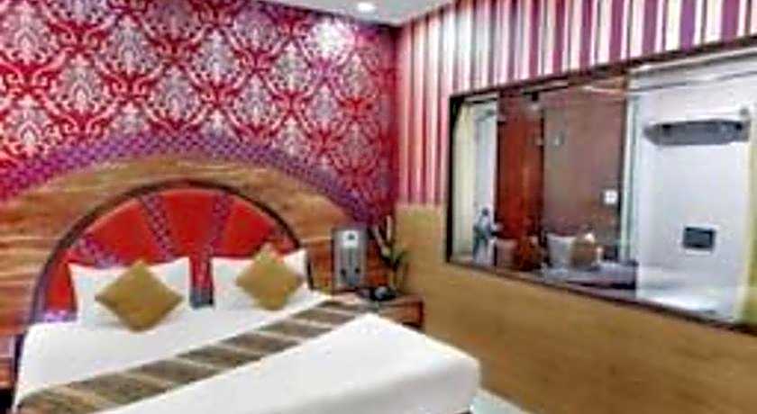 Amar Yatri Niwas Hotel