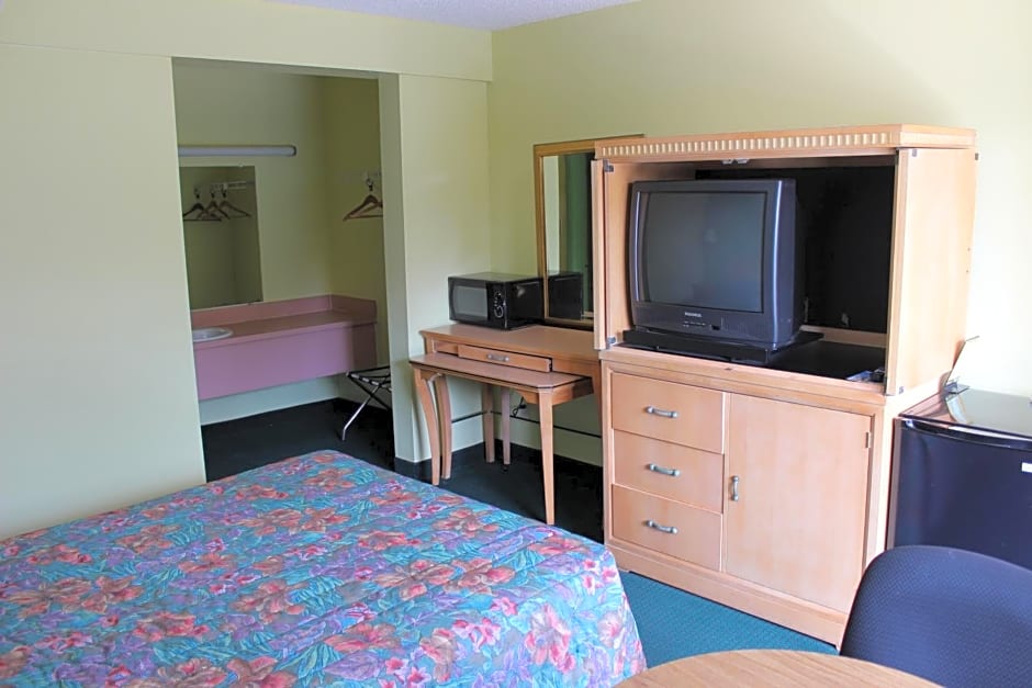 Travelers Inn Gainesville