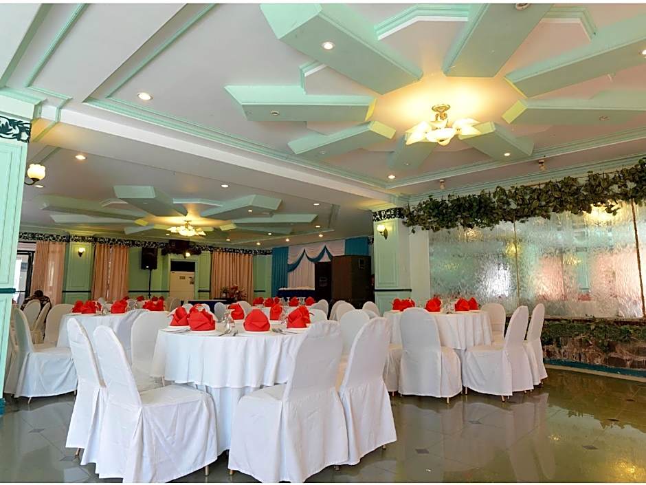 Marcian Garden Hotel