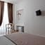 Naples Gateway Rooms