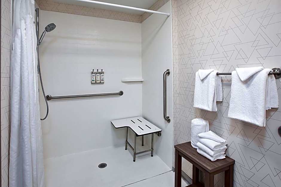 Holiday Inn Express Sault Ste Marie By IHG