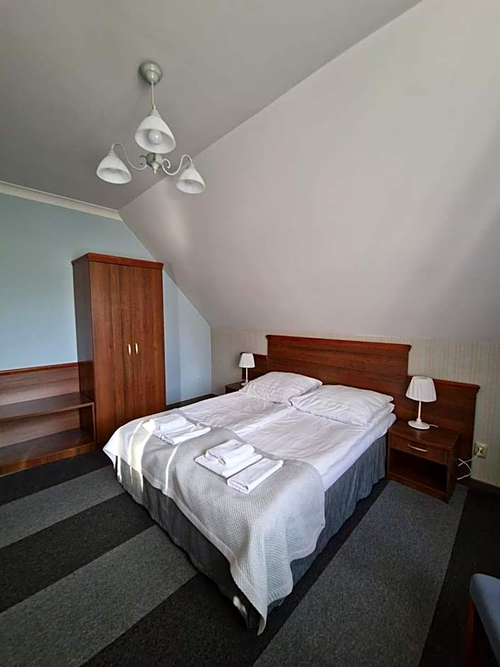 Hotel i Restauracja Pod Szyszkami