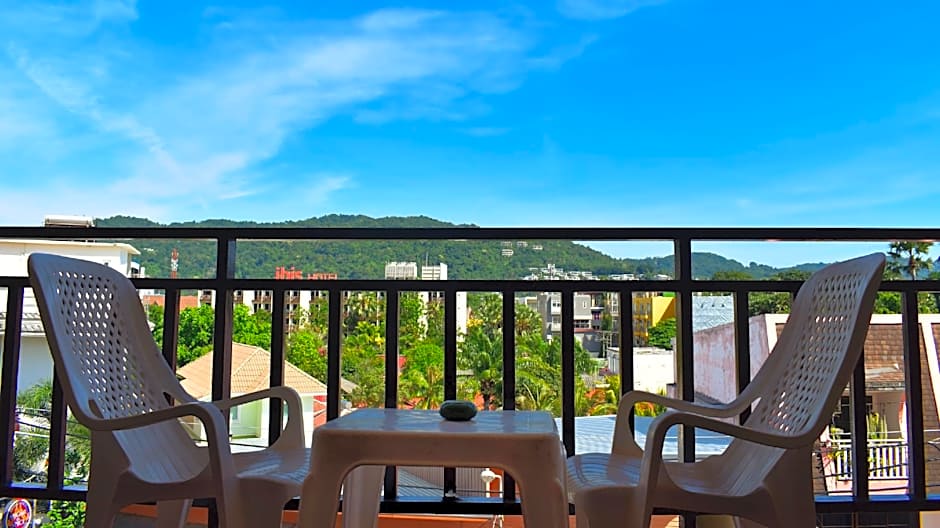 Outdoor Inn Kata Hotel