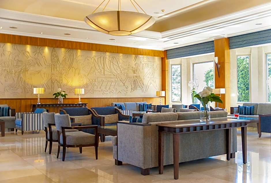 Ajax Hotel